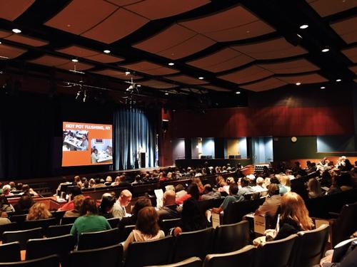 贏在起跑線？中國孩子赴美留學(xué)是否越早越好？